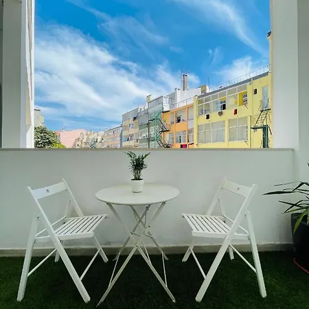 Sunny Arroios Apartment Lissabon