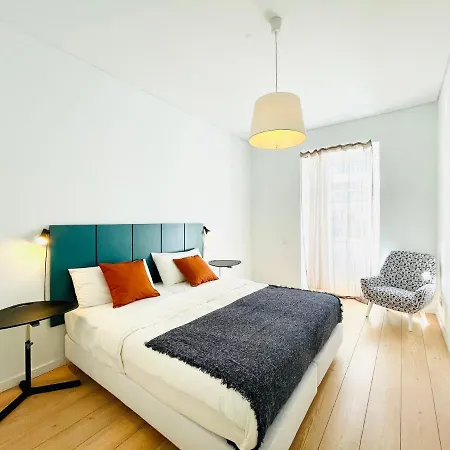 Sunny Arroios * Лиссабон